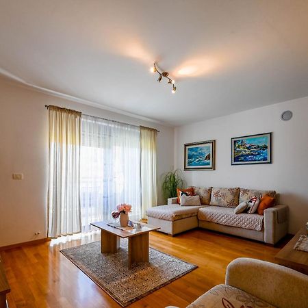 Apartment Emma Rovinj Exterior photo